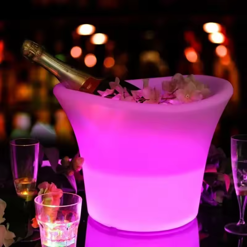 Beer Wine Up - دلو ثلج بلاستيكي مضيء بتقنية LED