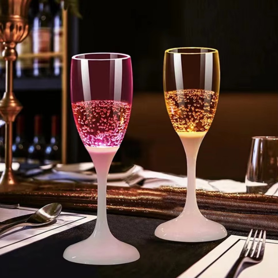 أكواب أوتوماتيكية ليد وامضة ،  - مراجعة Beer Wine Up وسعره