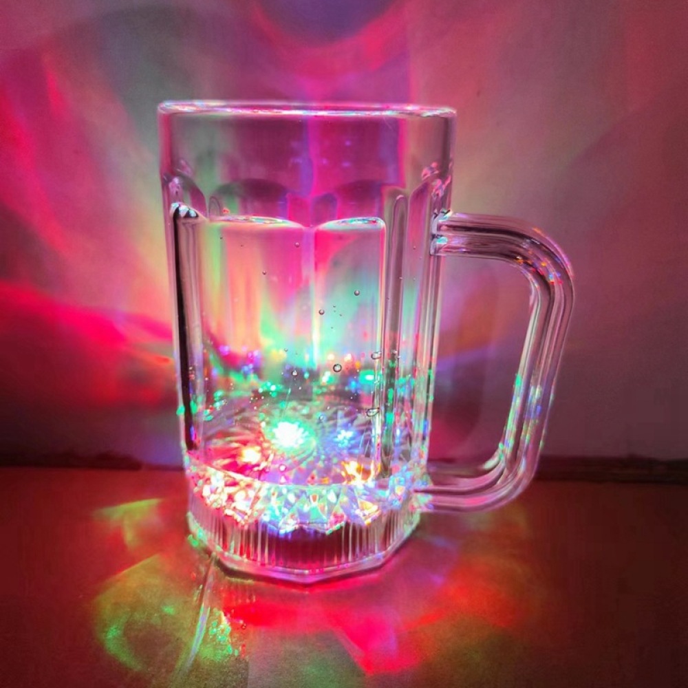 كوب بيرة مضيء بتقنية الحث الكه - مراجعة Beer Wine Up وسعره