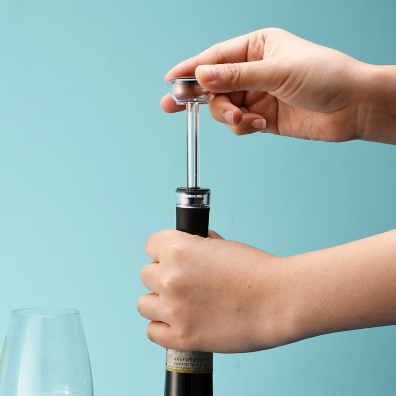 5 قطعة الأسود فراغ مضخة قابلة  - مراجعة Wine Stopper Vacuum وسعره