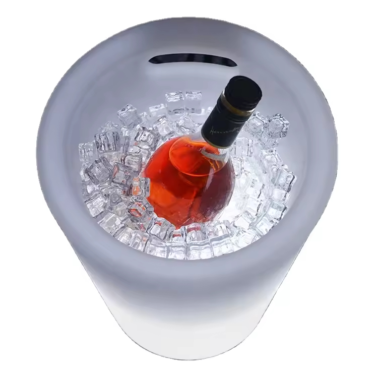 دلو ثلج مضيء بتقنية LED مع 7 أ - مراجعة Beer Wine Up وسعره