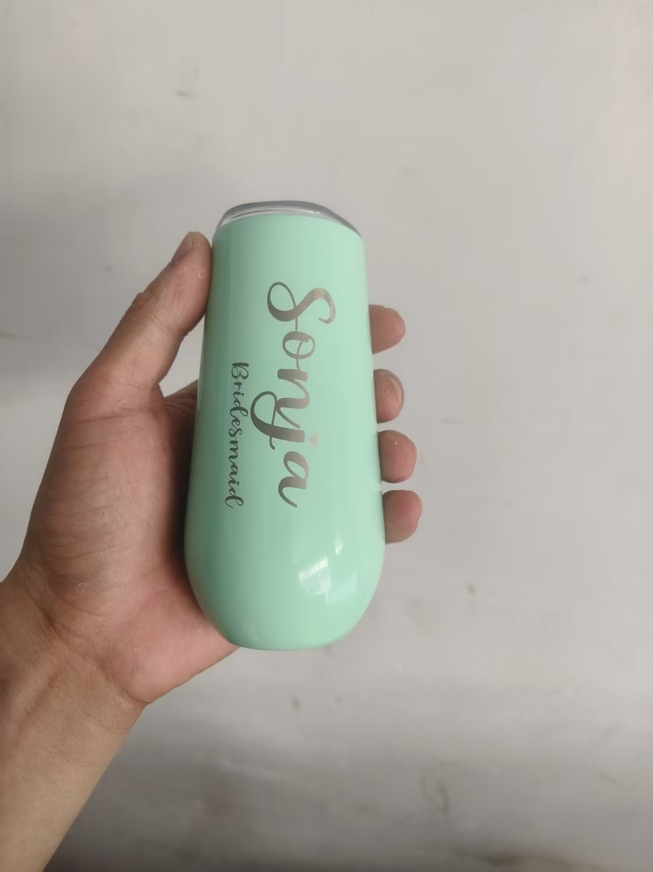 اسم الزفاف المخصص 6oz ترمس من  - مراجعة Wine With Beer Name وسعره